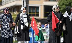 AK Parti Kadın Kolları'ndan "Gazze için sessiz çığlık" etkinliği