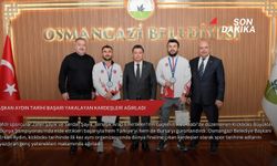 Başkan Aydın tarihi başarı yakalayan kardeşleri ağırladı