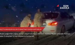 Muş’ta mahsur kalan 5 araçtaki 13 kişi kurtarıldı