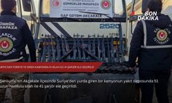 Suriye'den Türkiye'ye giren kamyonda 51 silah ile 41 şarjör ele geçirildi