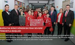 Bursa'da ikinci dönem bayrak sevgisi temasıyla başladı