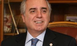 Sönmez Holding'in sahibi ve oğulları serbest