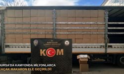 Bursa’da kamyonda milyonlarca kaçak makaron ele geçirildi!