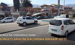 Bursa’da sorumsuz park: Sürücü aracını kaldırıma bırakıp gitti