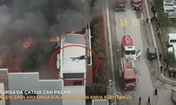 Bursa'da çatıda can pazarı: Alevlerin arasında kalan işçi son anda kurtarıldı