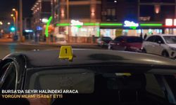 Bursa'da seyir halindeki araca yorgun mermi isabet etti