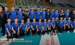 Bursa Voleyboluna İnegöl Belediyespor imzası