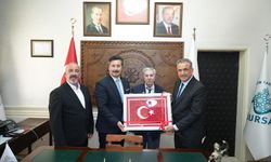 KKTC Gazimağusa Belediye Başkanı Uluçay’dan Yenişehir’e anlamlı ziyaret