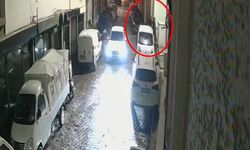 Bursa’da dehşet anları: Husumetlileri genç adamı pusuya düşürdü!