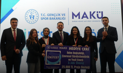BTÜ öğrencilerinden ÜNİFEST’te üç farklı kategoride derece