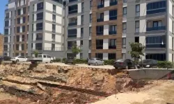 Bursa’da istinat duvarı aniden çöktü!
