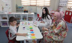 Osmangazi'de Kreş Öğrencileri Gelişimlerini Ailelerine Sergiledi