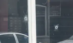 Bursa’da iş yeri kurşun yağmuruna tutuldu!