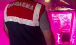 Bursa'da film gibi operasyon! Ünlü yönetmenin evindeki gizli oda böyle ortaya çıktı