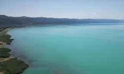 Bursa’nın doğal incisi İznik Gölü renk değiştirdi! Kartpostallık görüntünün ardında büyük tehlike