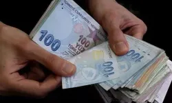 AK Parti’den emekliye müjde! En düşük emekli maaşı teklifi netleşti