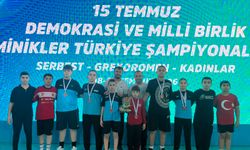 365 kulüp arasından zirveye çıktılar! Bursa'nın gururu Yıldırım Belediyespor oldu