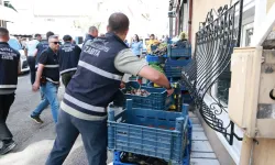 Bursa’da zabıtadan kaldırım operasyonu! İşgal edilen alanlar yeniden açıldı