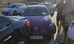 Bursa-Balıkesir yolunda zincirleme kaza! 5 araç birbirine girdi