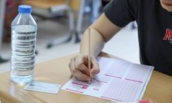 Bursa’da KPSS öncesi kritik prova! Adaylar 120 soruyla kendini test etti