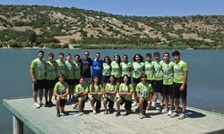 Belediyespor kanocuları 12 madalyayla dönen sporcular zirvede