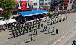 Bursa’da Zafer Bayramı’nın 104. yılı coşkuyla kutlandı
