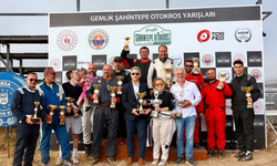 Bursa Gemlik’te nefes kesen otokros yarışı! Adrenalin zirve yaptı