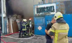 Bursa'da imalathanede yangın çıktı! Ekipler zamanında müdahale etti