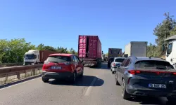 Bursa trafiğinde 3 kilometrelik kuyruk! Dürdane Rampası’nda şerit daraldı
