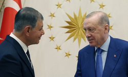 Siyasette taşlar yerinden oynadı: İzmir Büyükşehir Belediyesi'nde parti değişimi