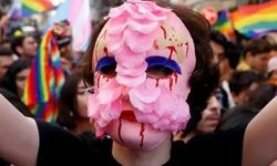 Türkiye’deki LGBT derneklerine fon sağlayan kurumlar gündemde!