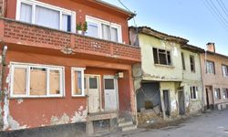 Bursa’da metruk binalar için harekete geçildi! 3 bina yıkıldı