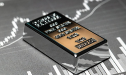 Altında 3.900 dolar, gümüşte 50-53 dolar beklentisi