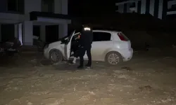 Bursa’da 5 kilometrelik kovalamaca! “Cinler mi sürüyor bu arabayı?”