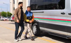 Bursa’da polisi görünce kaçtı! Üzerinden 50 gram bonzai çıktı