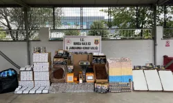 Bursa’da kaçak sigara imalathanesine baskın! 2 şüpheli tutuklandı
