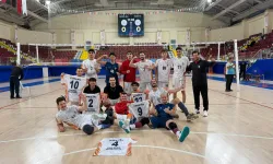 Bursa’da voleybol takımından zirve çıkışı!