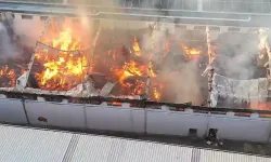 Bursa’da fabrika yangını paniğe neden oldu! Alevler 2,5 saatte kontrol altına alındı