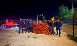 Bursa’da 1,5 ton canlı midye ele geçirildi!