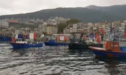 Gemlik’te Cumhuriyet coşkusu körfeze yansıdı