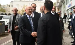 AK Parti Bursa İl Başkanı Davut Gürkan’dan Orhangazi’de esnaf ziyareti