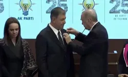 AK Parti’ye geçen Cemil Tugay’dan dikkat çeken mesaj: “AK Parti kimsesizlerin kimsesidir”