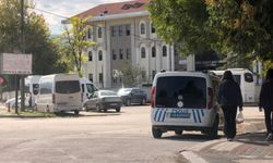 Bursa’da okulda silah alarmı! Polis ekipleri harekete geçti