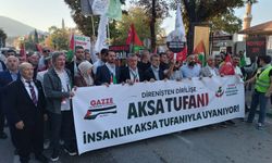 Bursa’da Aksa Tufanı yürüyüşü! Siyasi isimler de katıldı