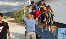 İznik’te 71 yaşındaki adamdan çocuklara büyük destek!