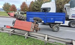 Bursa istikametinde traktör orta refüje devrildi