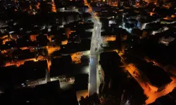 Bursa'da 1.200 metrelik yol için yoğun mesai! Ekipler gece sahada