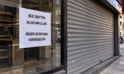 Bursa'da esnaftan olay veda! “Alacaklılar, öbür dünyada görüşelim”