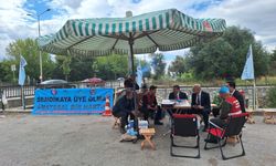 İYİ Parti’den Bursa’da direnişteki işçilere destek ziyareti