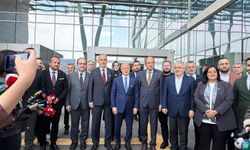 AK Parti Bursa heyeti dev hastanede! 1.315 yataklı merkez hizmete başladı